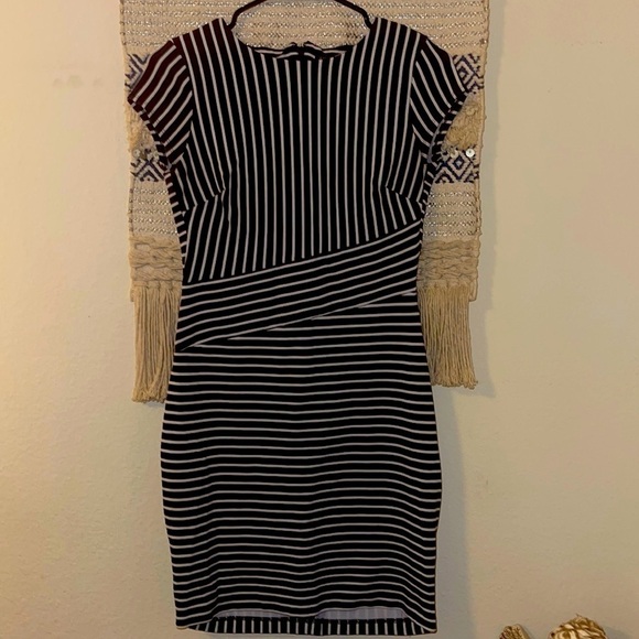 Banana Republic  Short Sleeve Sheath Petite Stripe Dress - Picture 3 of 10